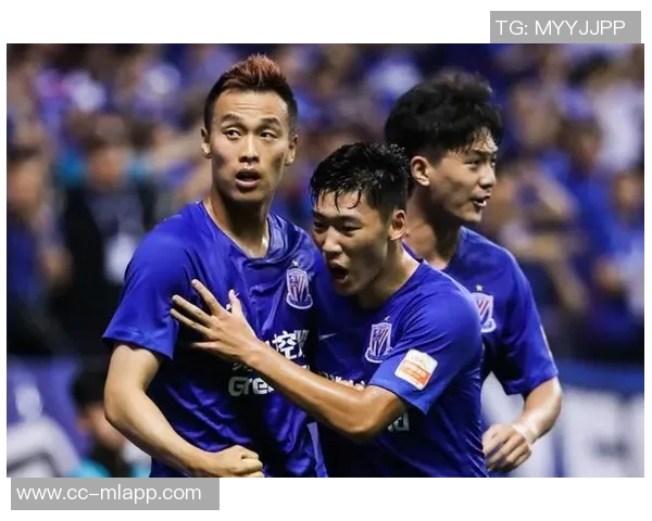 申花八次射门无果与蔚山战平阿苏埃错失单刀争议判罚引热议