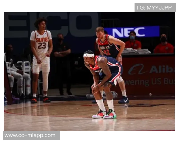 凯莱布乐福创历史新秀纪录连续14场进多个三分球仅次于克尼佩尔